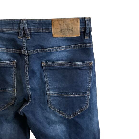 Akademiks Jeanius Men's Slim Straight Jeans Size 32x30 Dark Wash Blue Denim Y2K - Picture 10 of 12